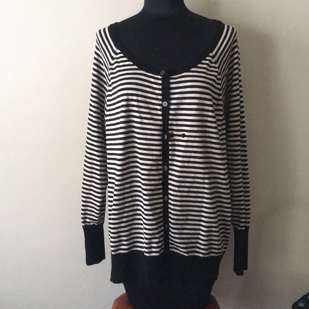 Lane Bryant 22/24 gold and black striped cardigan